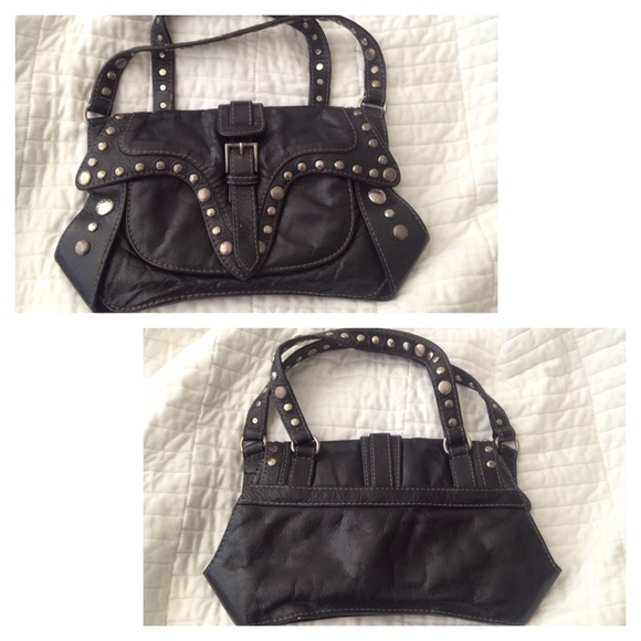 Roberto Cavalli handbag! I paid $110 off Poshmark for this bag. No Offers - Picture 2 of 4